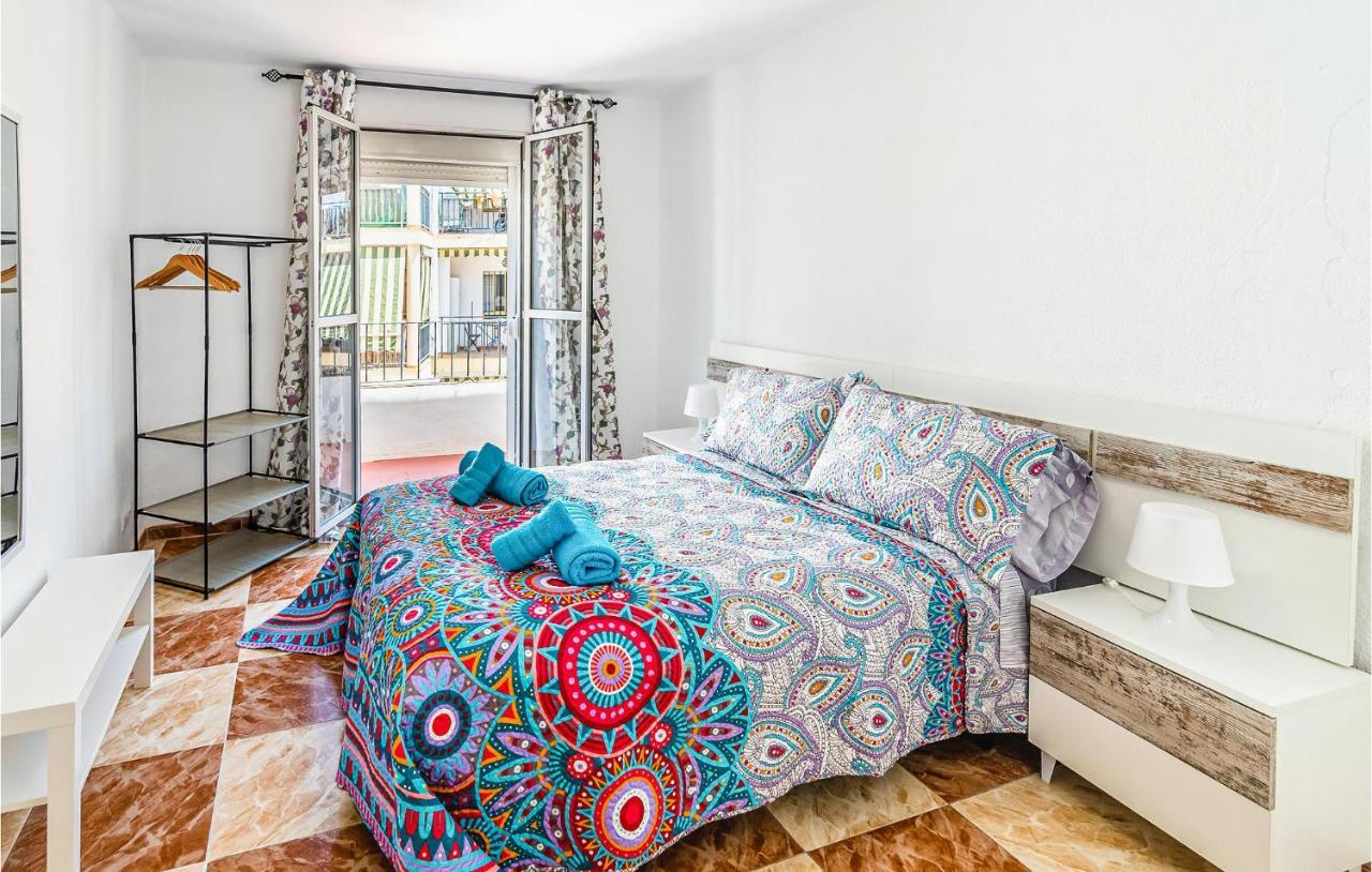 Beautiful Apartment In Cordoba With Kitchenette Eksteriør billede